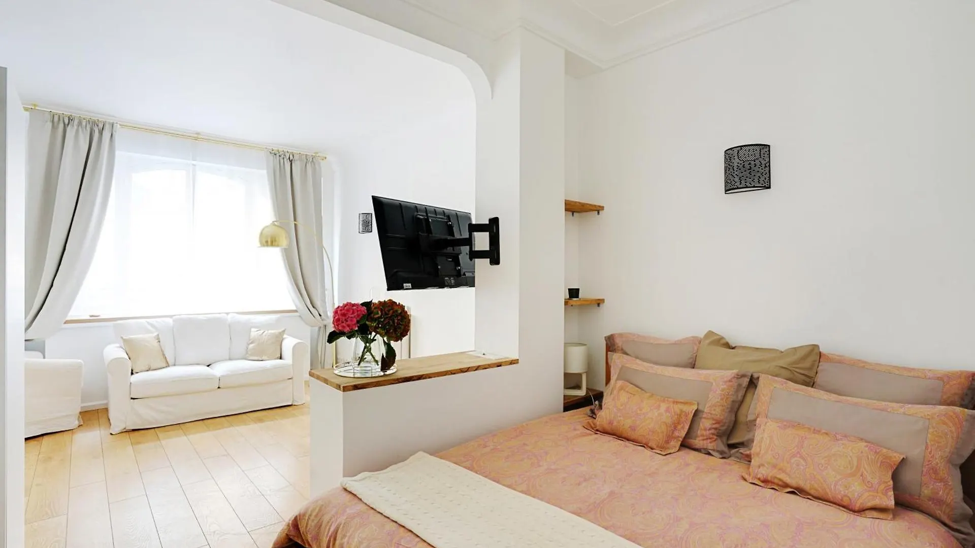 Champs Elysees - Arc De Triomphe Apartment Paris